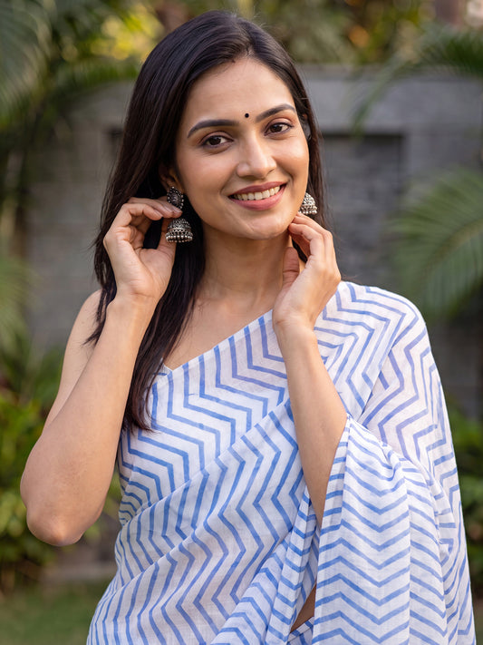 Off White Cotton Linen saree – detail view 3