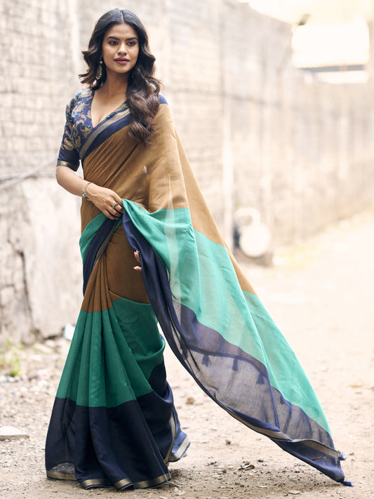 Teal Green colorblocked cotton blend saree with navy blue blouse piece
