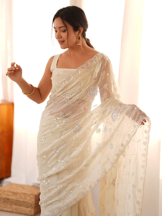 Reception saree
Engagement wear saree
Sangeet wear saree