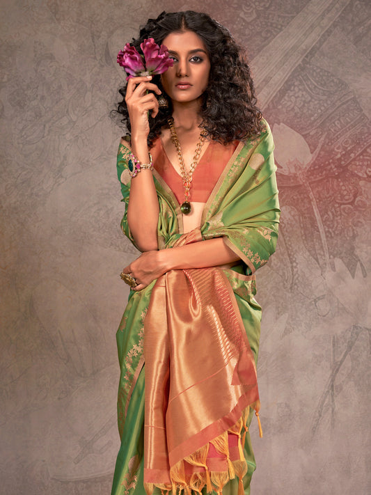 Red & Black : Satin Silk : Dual Tone : Scalloped Border : Blouse Saree