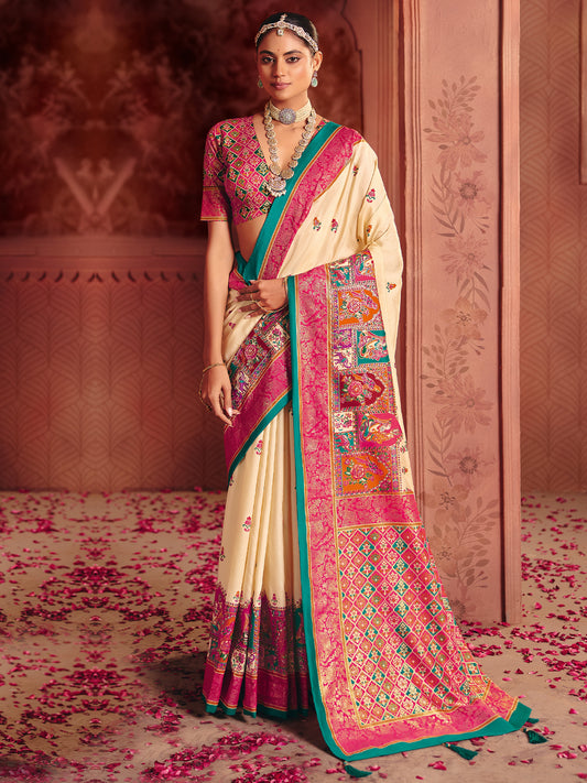 Ivory & Pink Patola Silk Saree with Teal Border | Bridal Wedding Saree