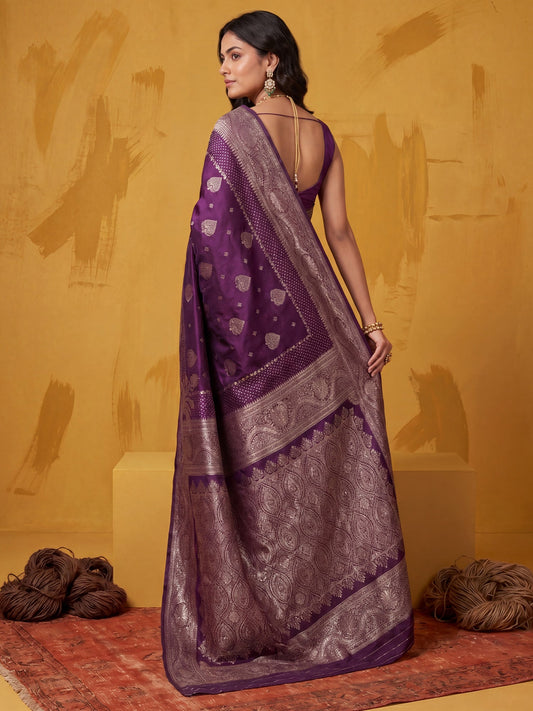 Saree Radiant Magenta Purple Floral Labyrinth Banarasi Silk - Ressa