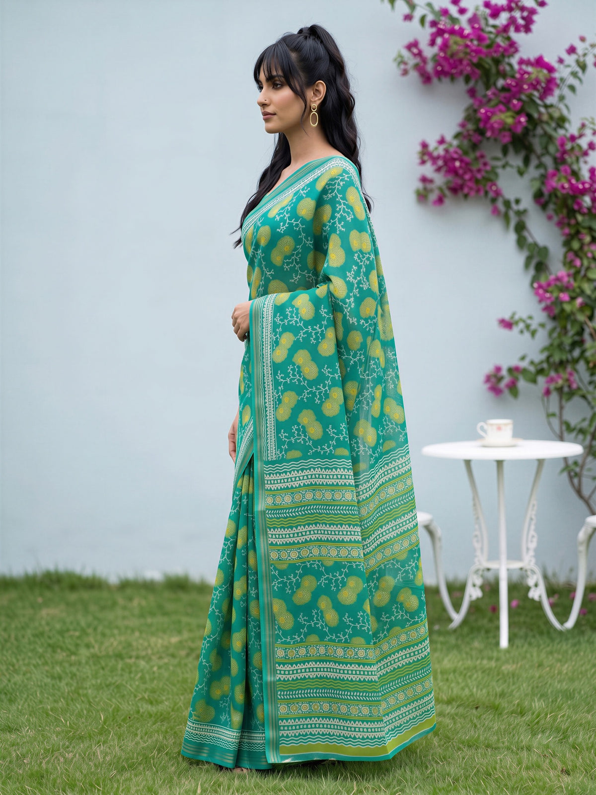 Teal Green Crepe saree – detail view 2