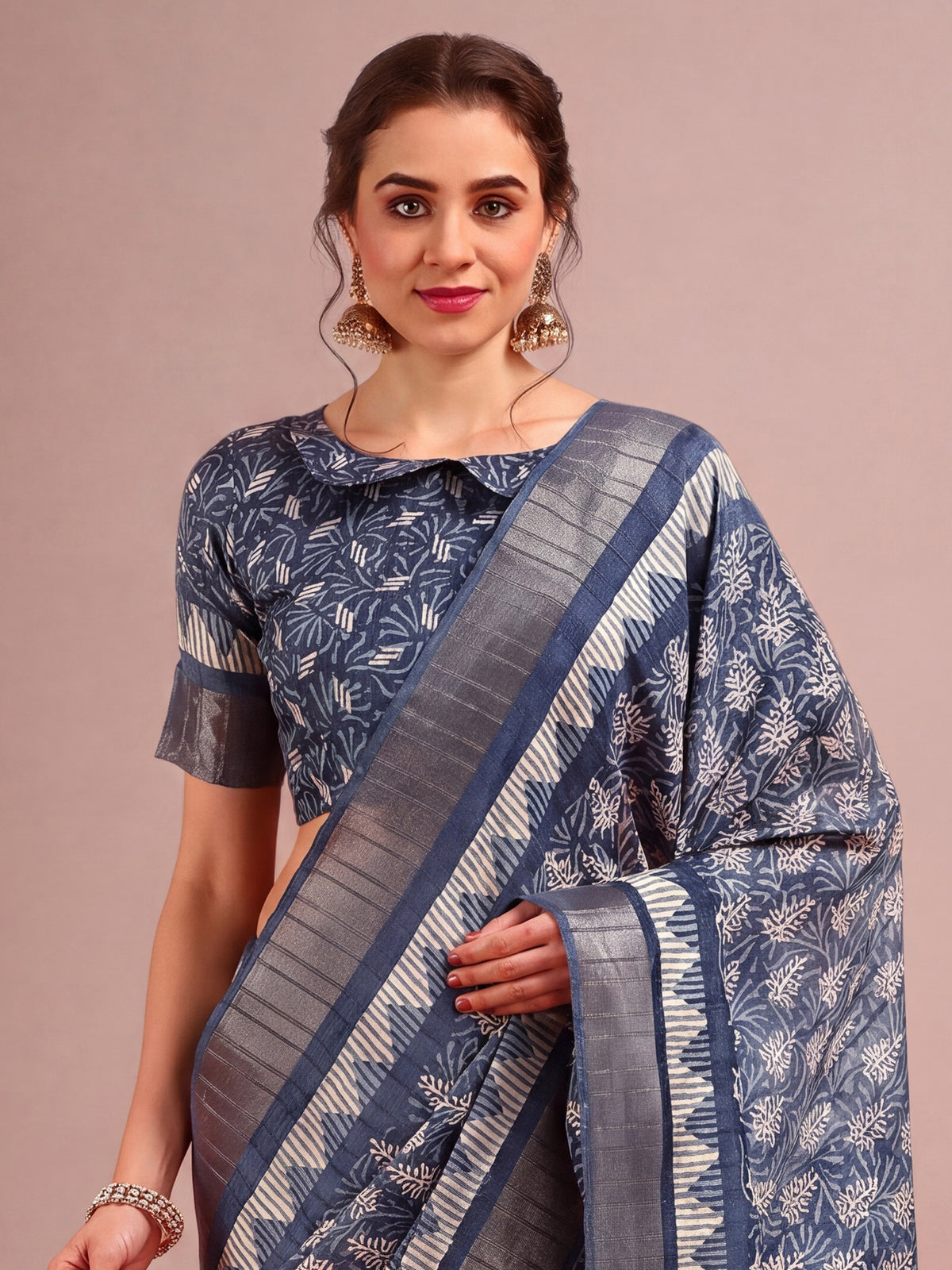 Navy Blue Cotton Silk saree – detail view 3
