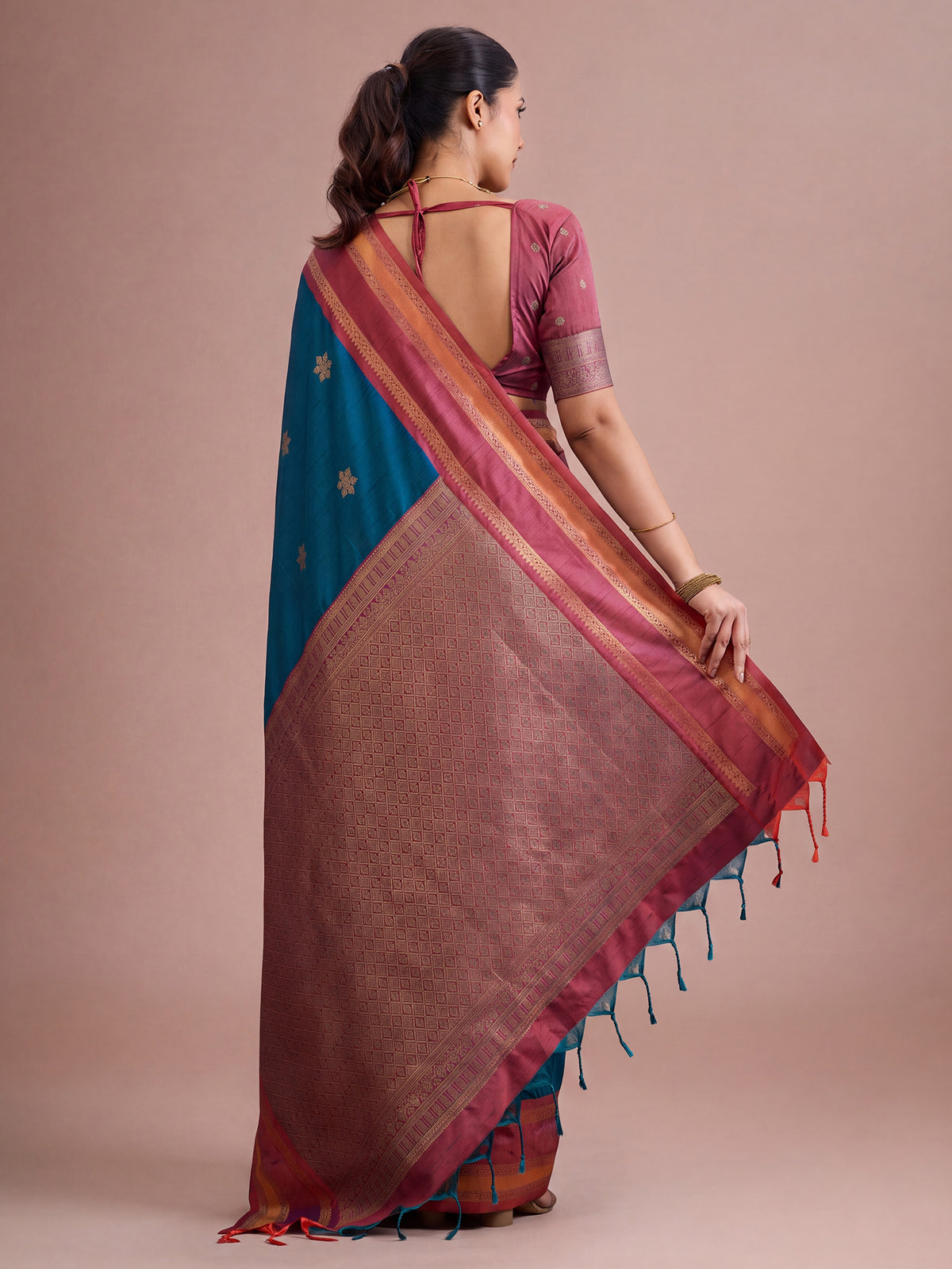 Blue Tussar Silk saree – detail view 1