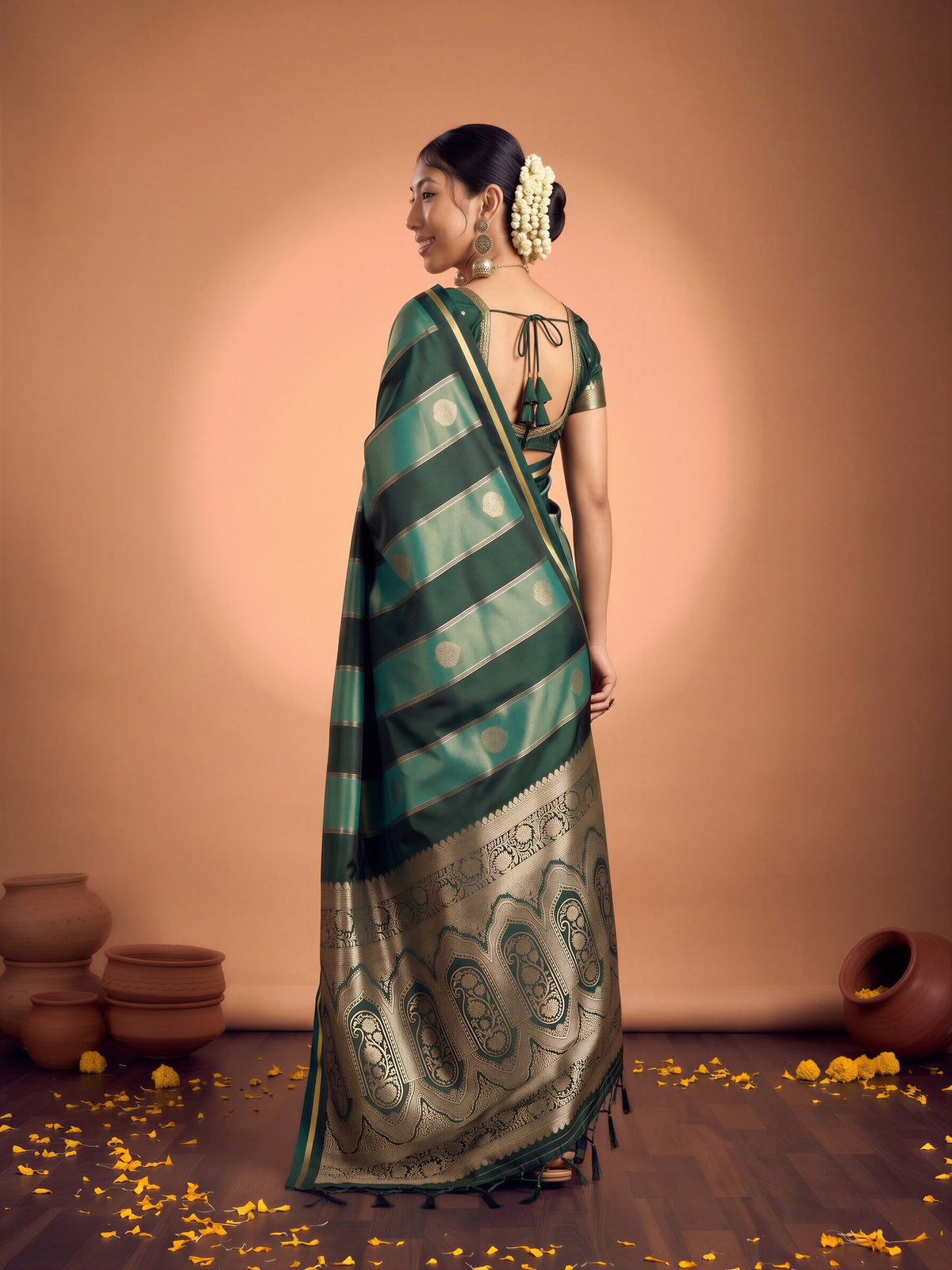 Green Satin saree – detail view 1