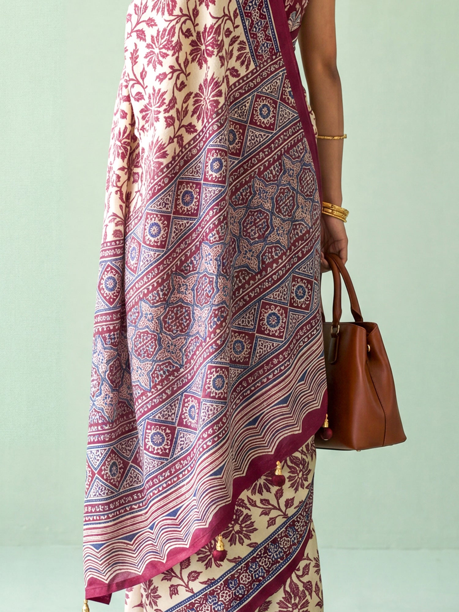 Cream Satin saree – detail view 5