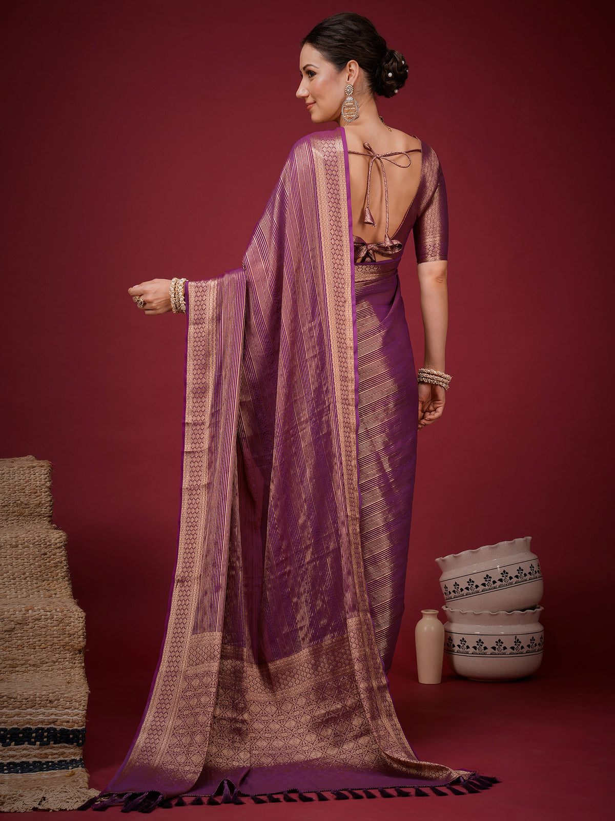 Magenta Viscose Silk saree – detail view 1