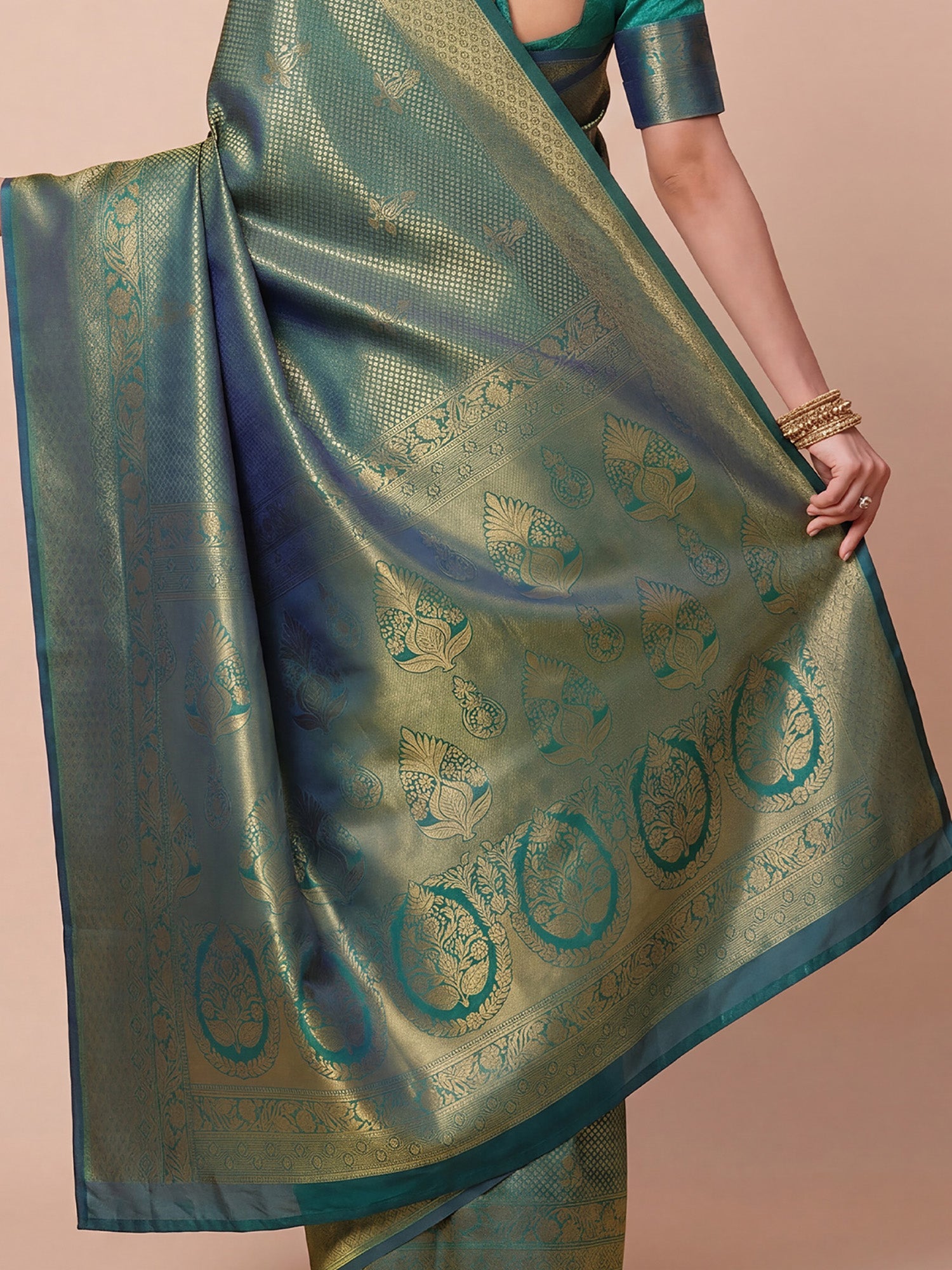 Teal Green Silk Blend saree – detail view 5