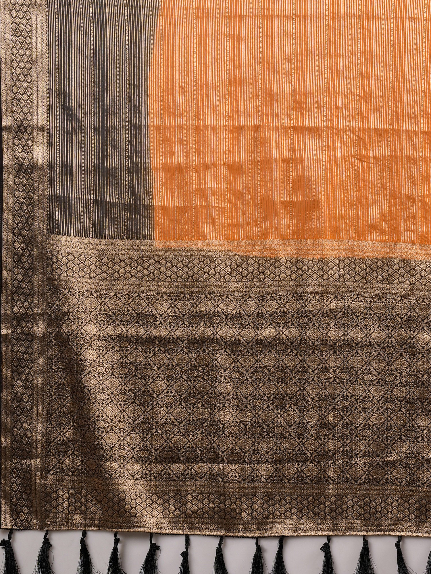 Orange Viscose Silk saree – detail view 4