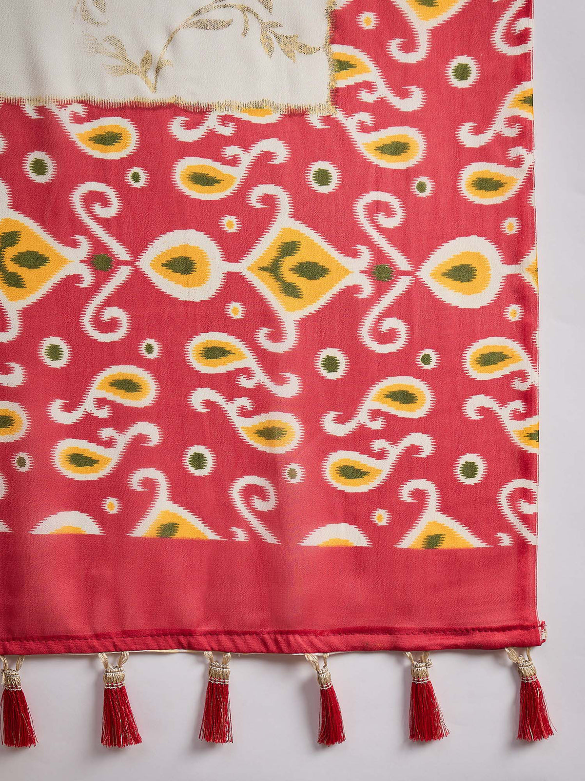 Cream Georgette saree – detail view 5
