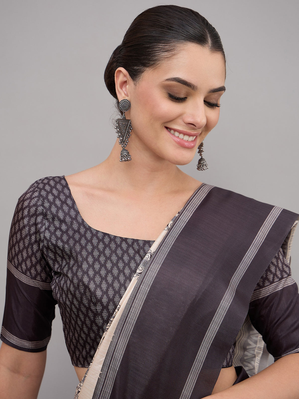 Off White soft silk saree view 6