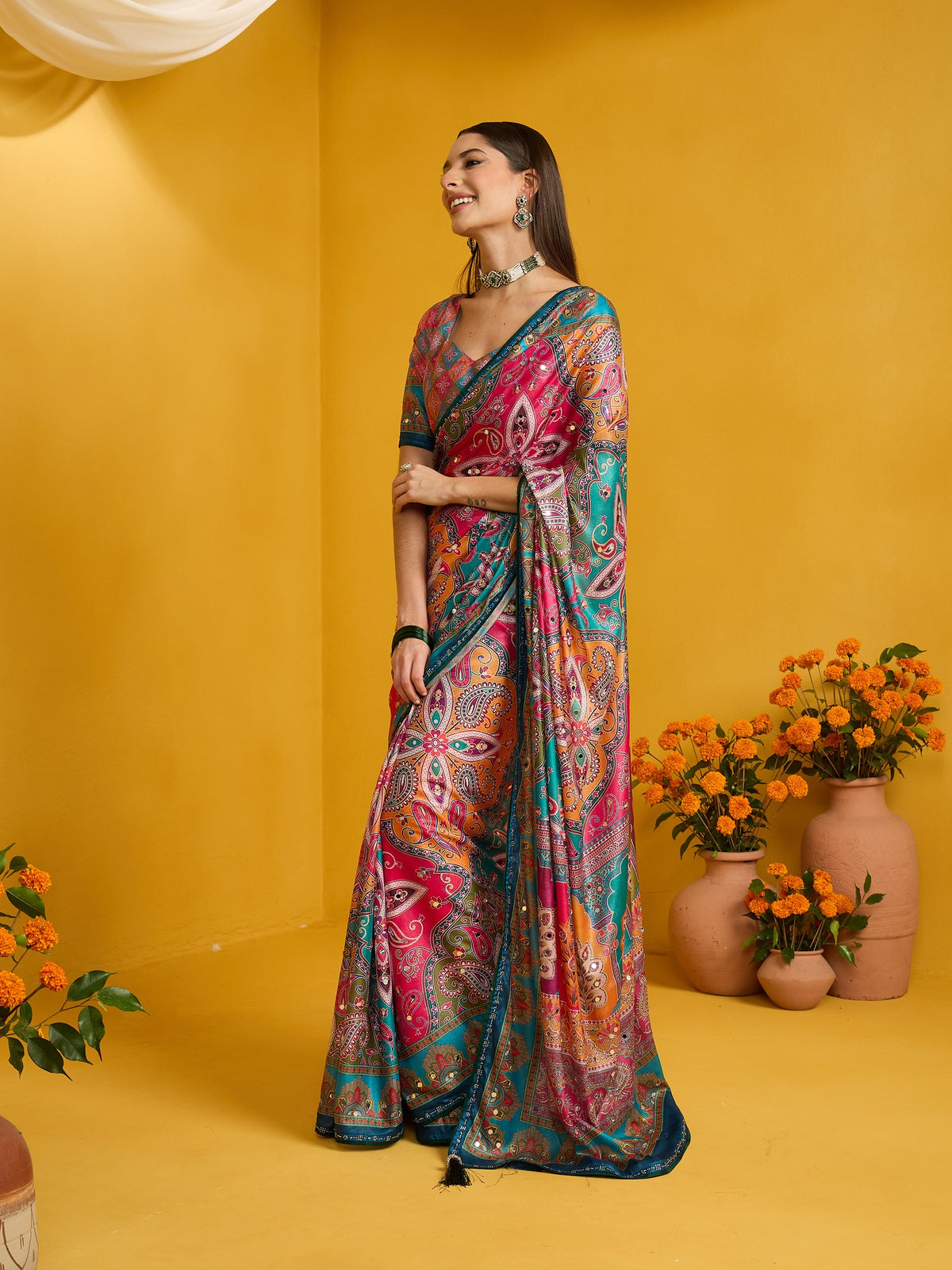 Pink Silk Blend saree – detail view 2