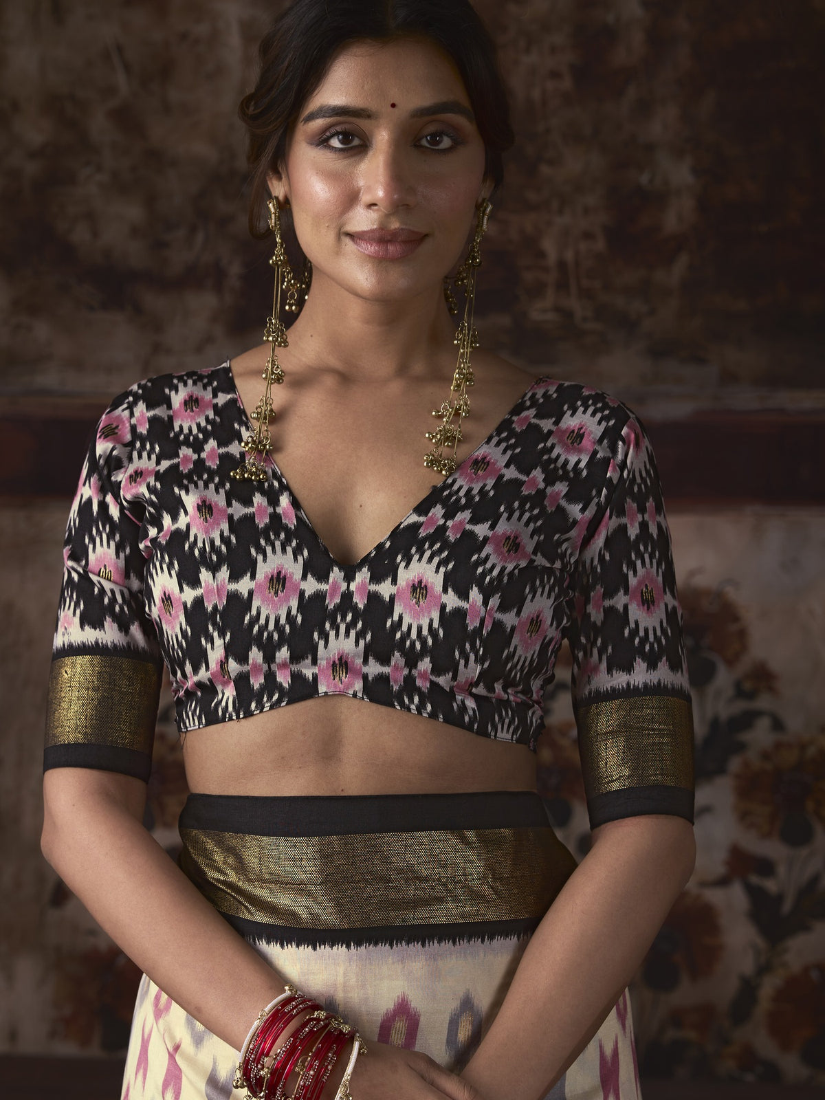 Off White silk blend saree view 1