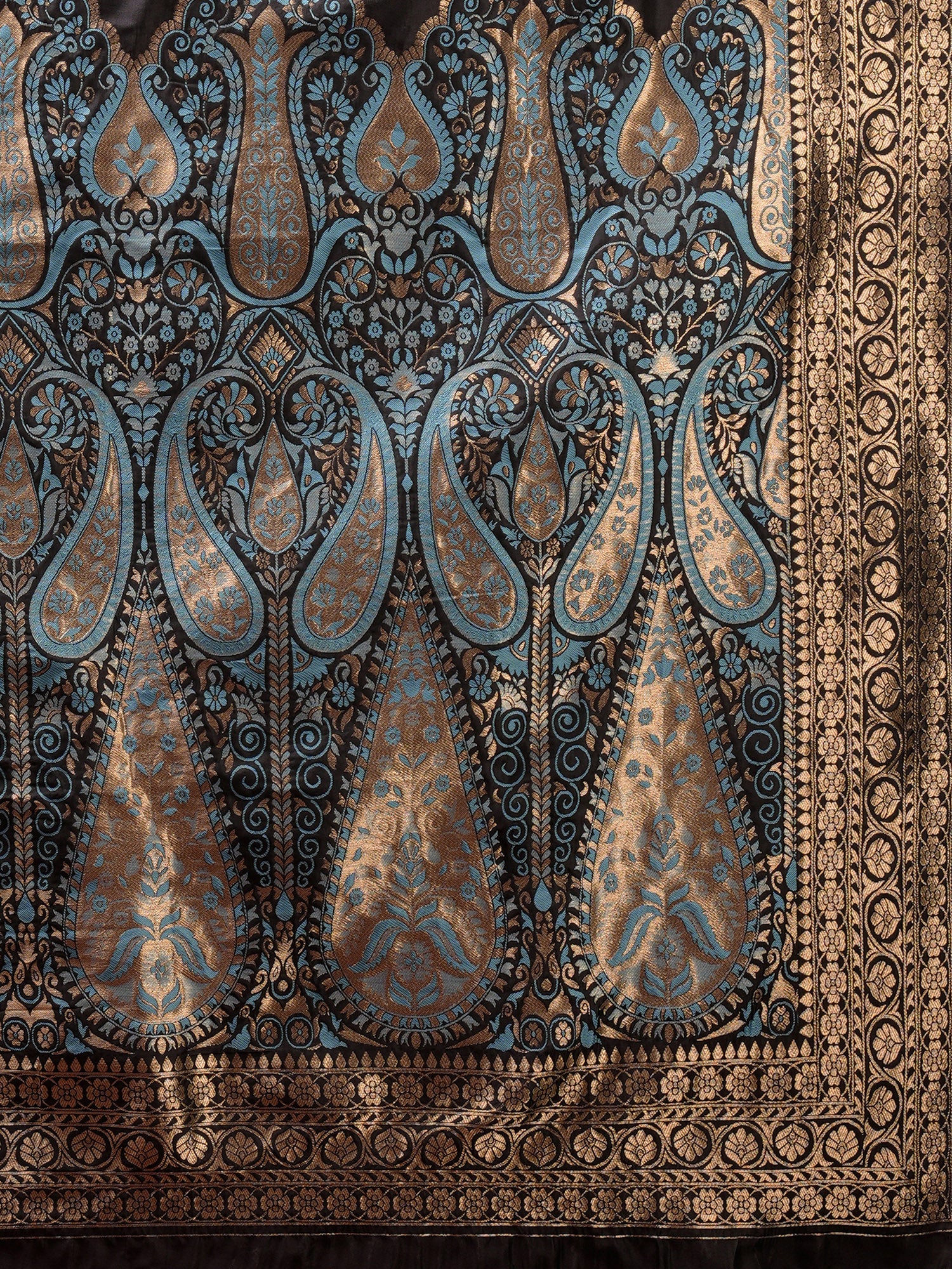 Black Soft Silk saree – detail view 4