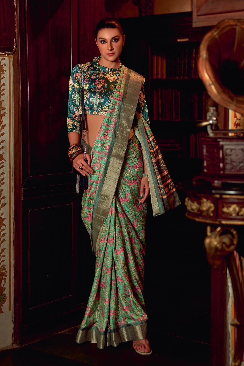 Selling sarees to modern India, the Titan way, Marketing & Advertising  News, ET BrandEquity