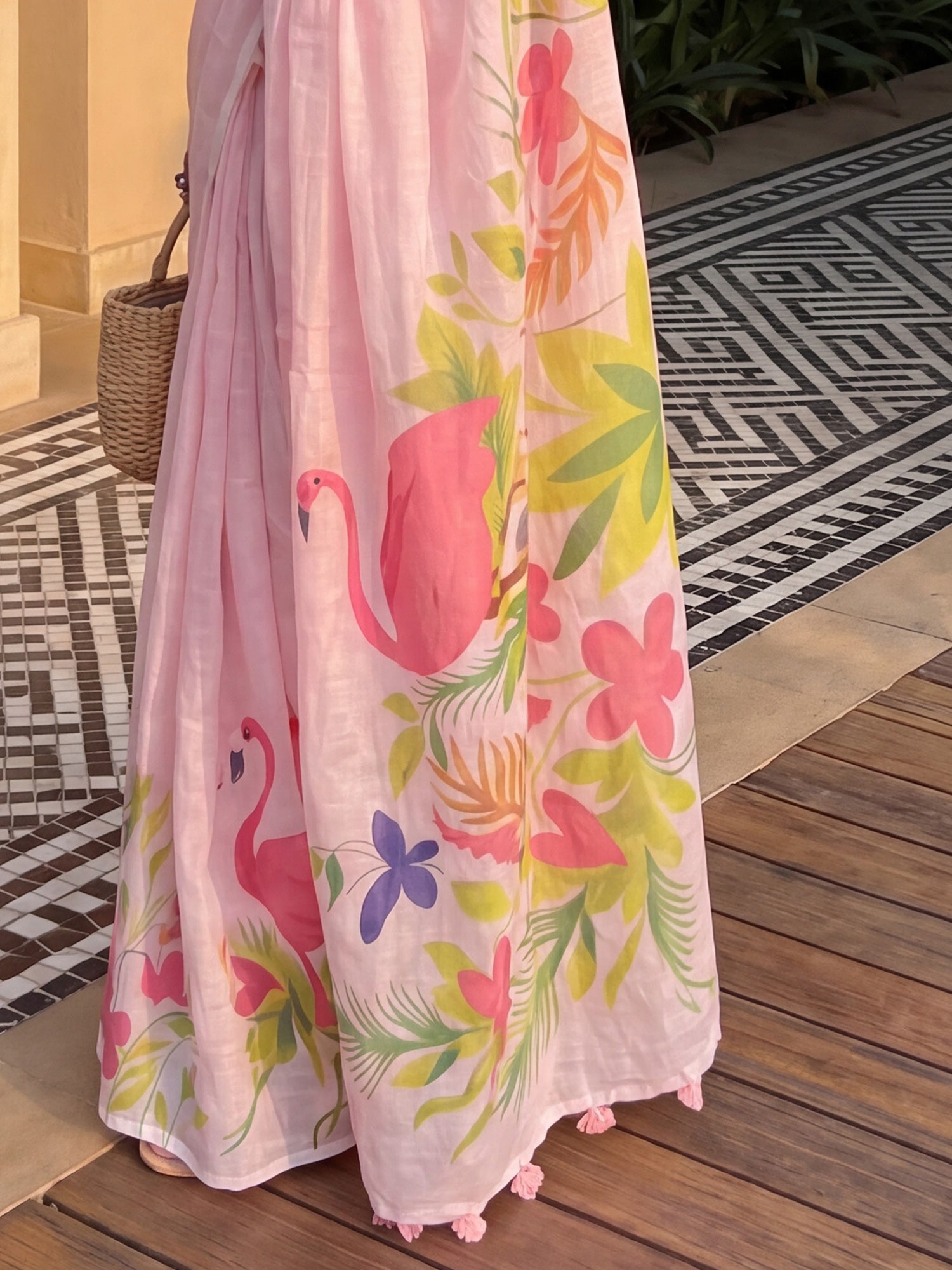 Pink Linen saree – detail view 5