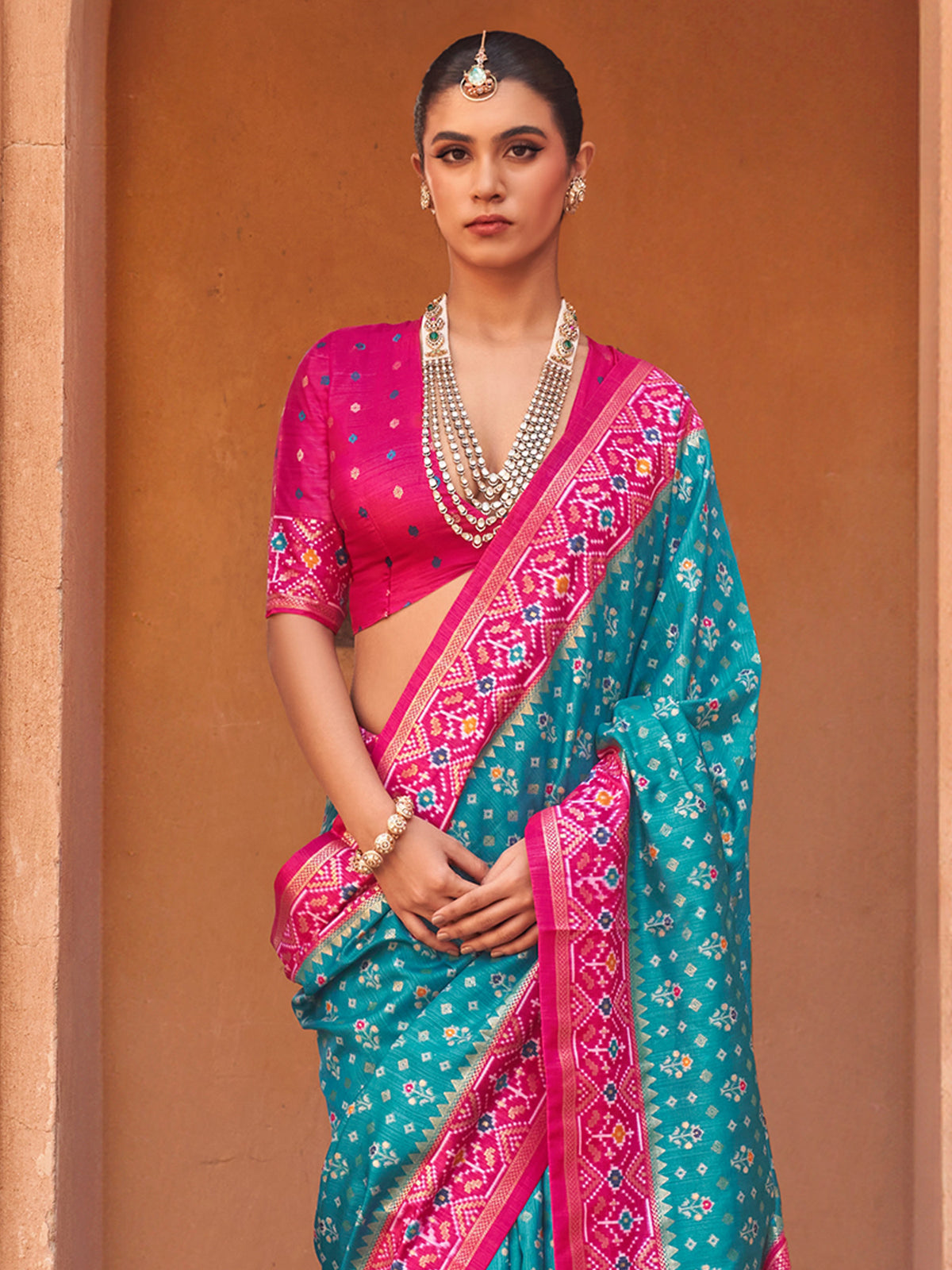 Turquoise Blue Silk Blend saree – detail view 2