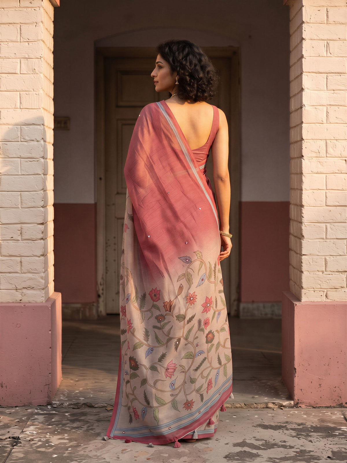 Maroon Linen Blend saree – detail view 1