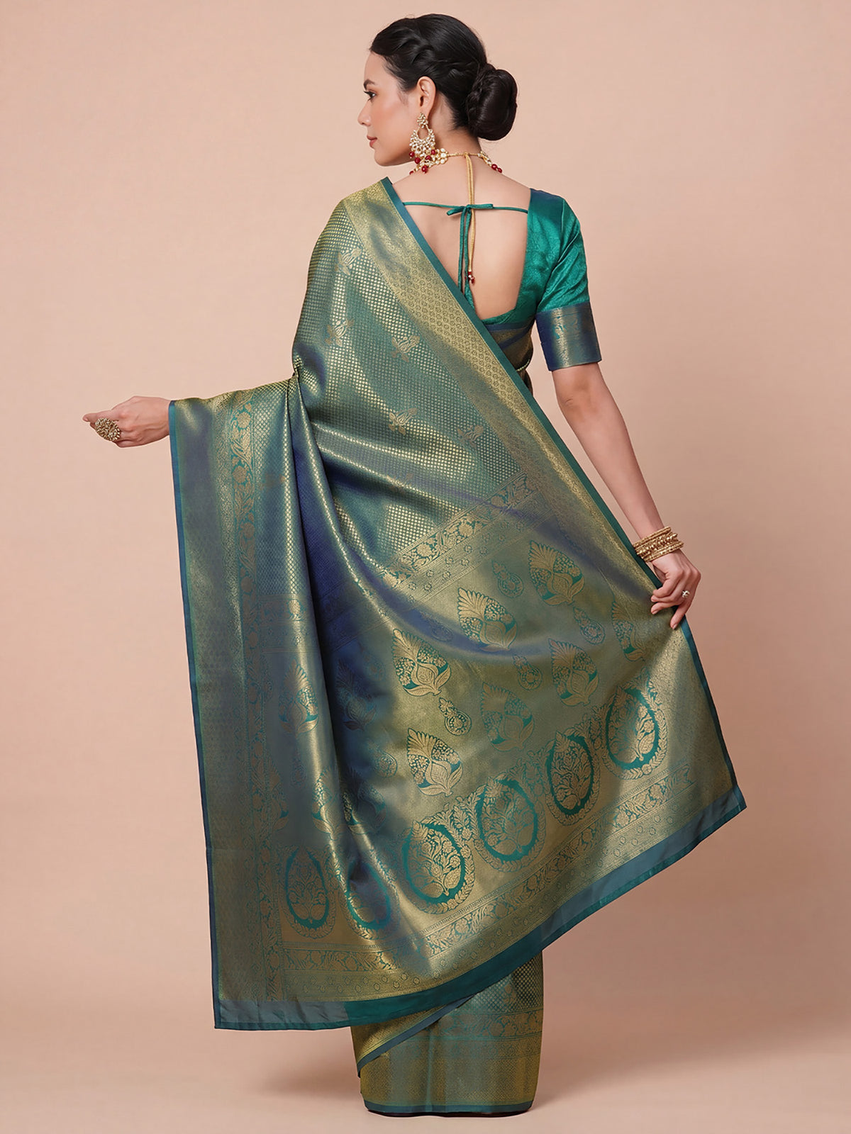 Teal Green Silk Blend saree – detail view 1