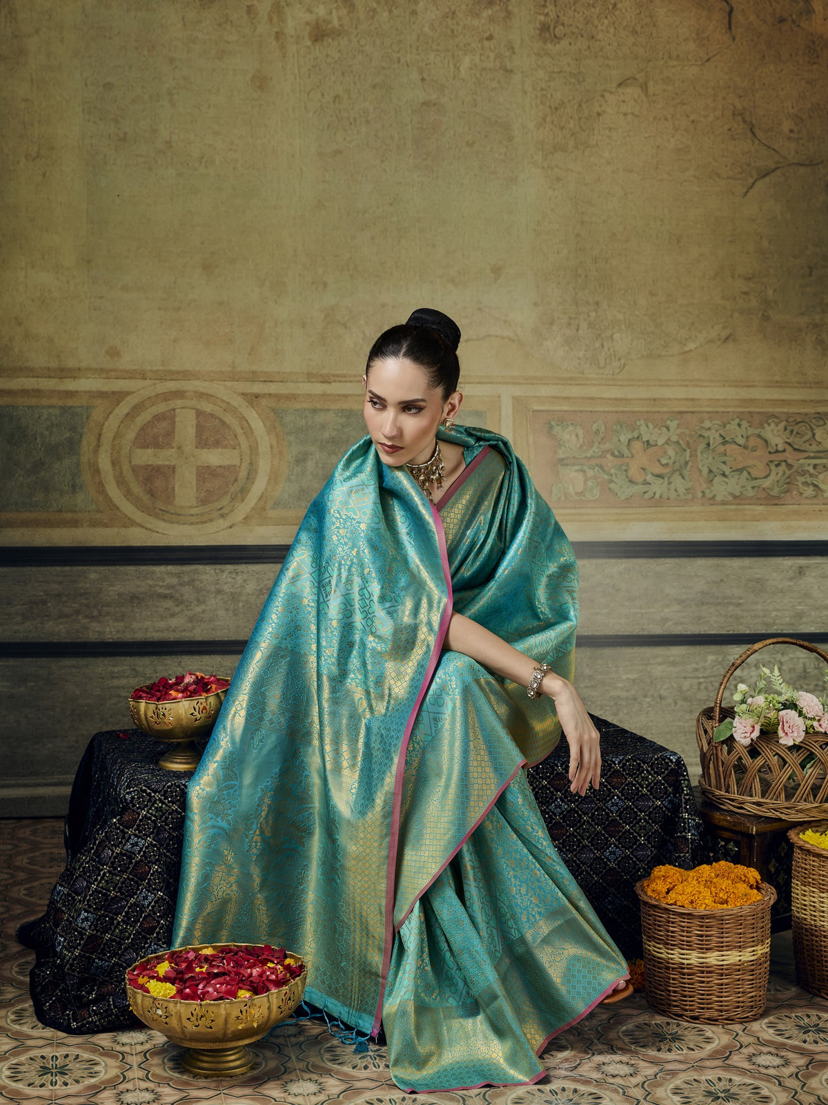 Turquoise Blue Pure Silk saree – detail view 4