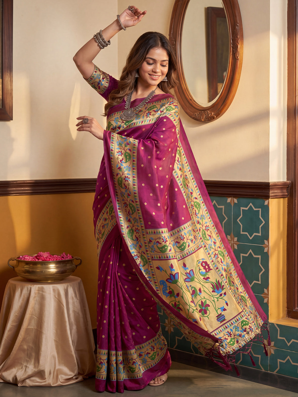 Wine Silk Blend saree – detail view 3