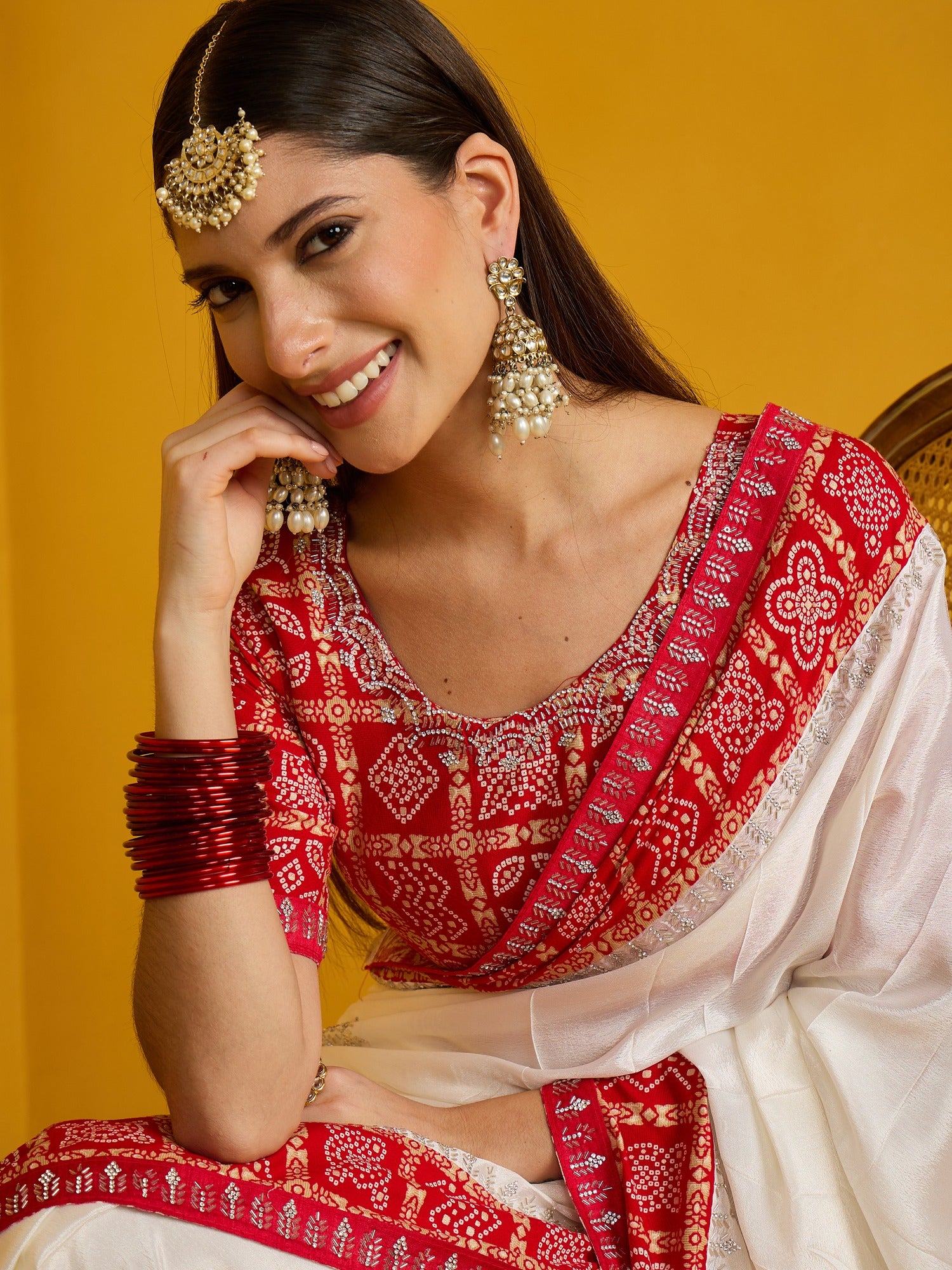 White Silk Blend saree – detail view 3