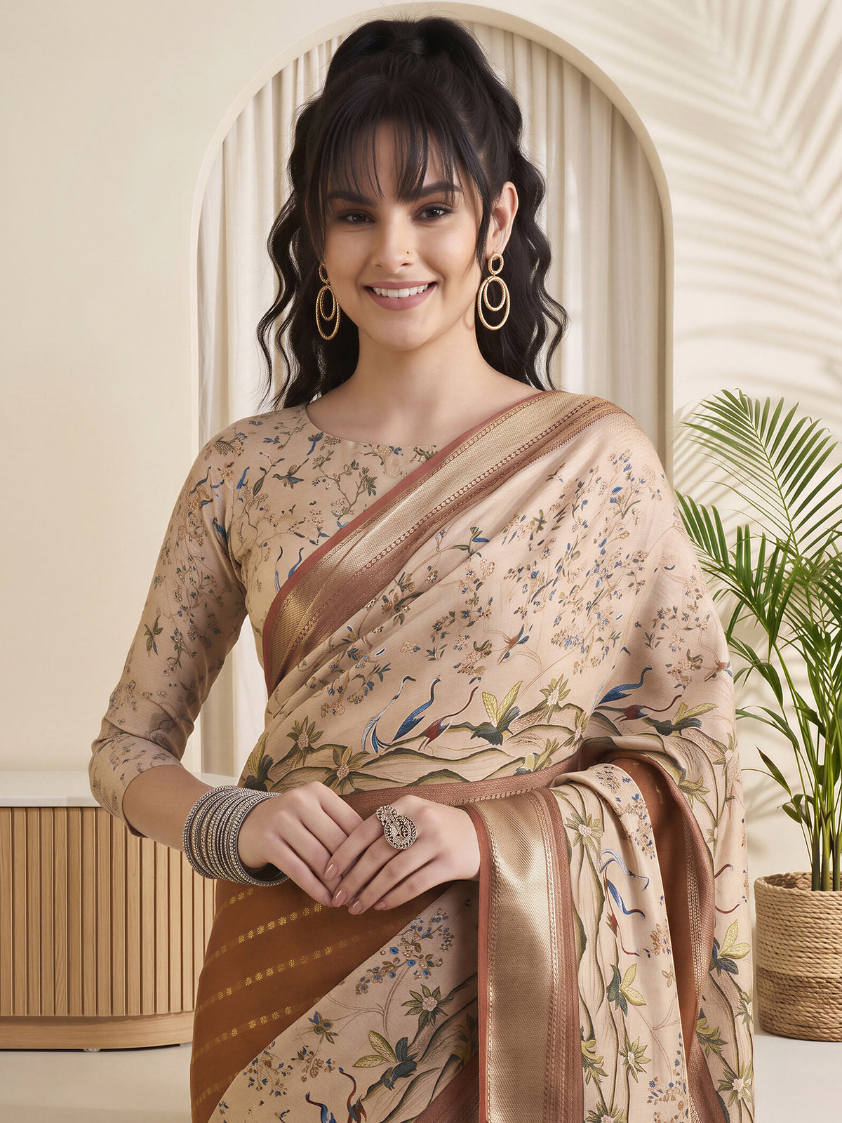 Rust Viscose Silk saree – detail view 3