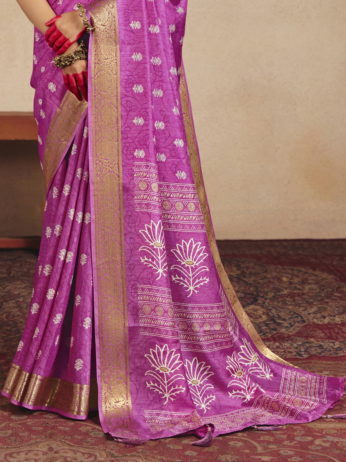 Pink Tussar Silk saree – detail view 1