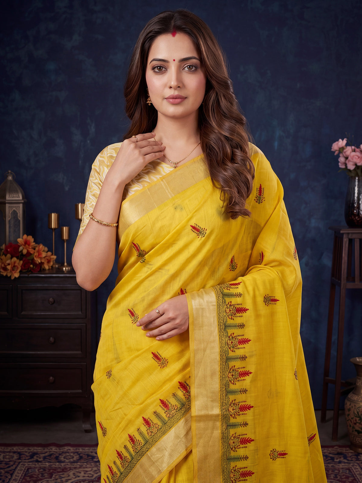 Yellow Cotton Linen saree – detail view 4