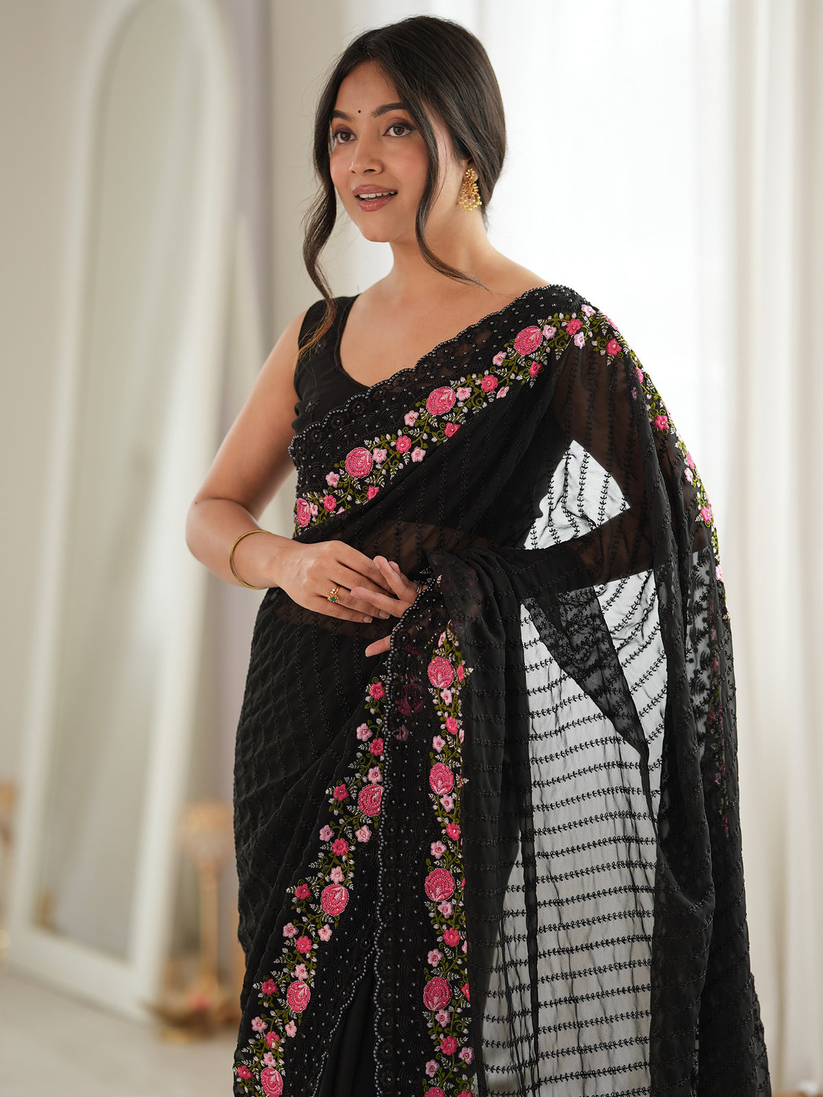 Black Georgette saree – detail view 4
