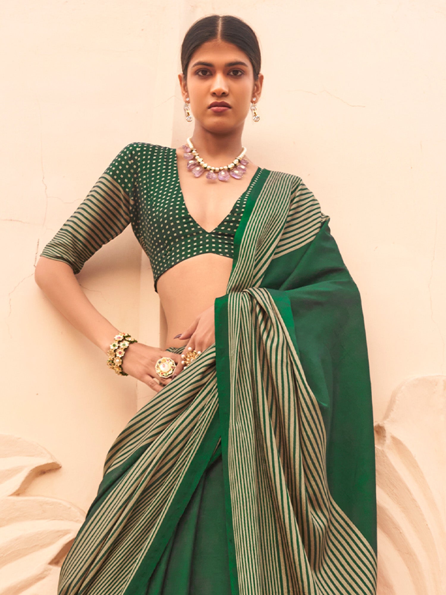 Green Silk Blend saree – detail view 3