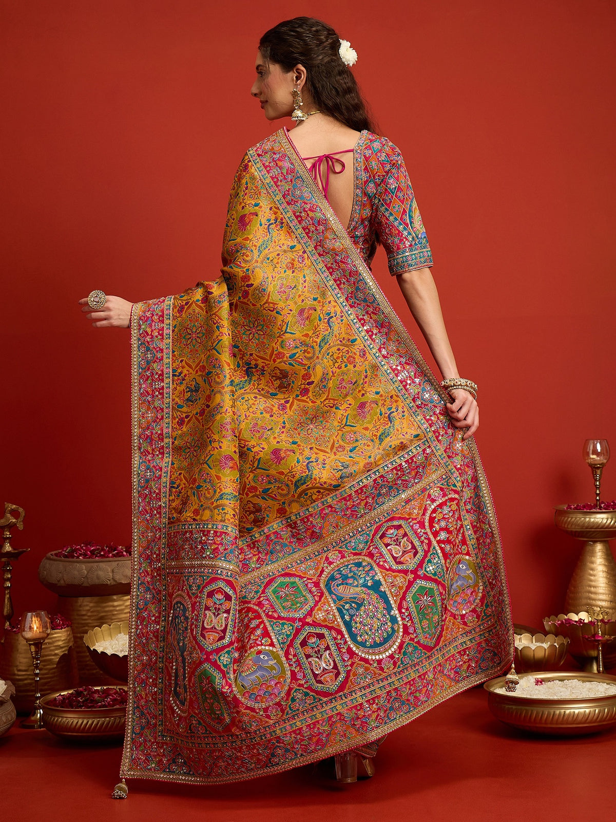 Mustard Silk Blend saree – detail view 2