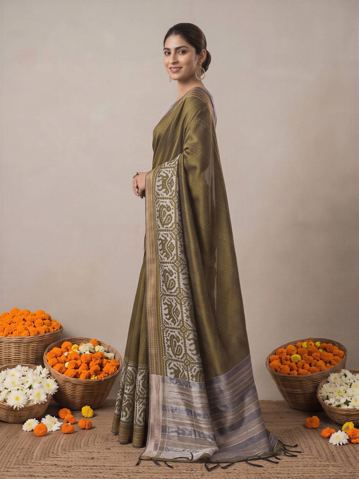 Olive Silk Cotton saree – detail view 2