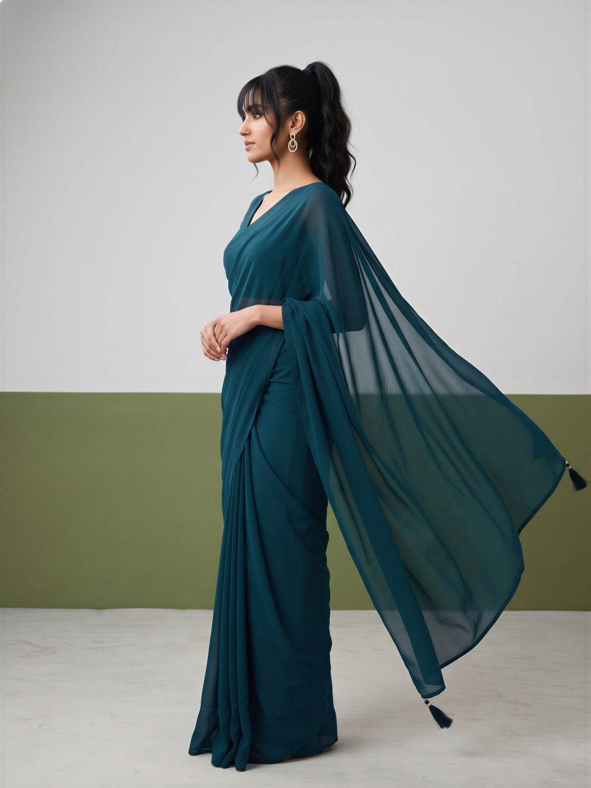 Teal Green Georgette saree – detail view 2