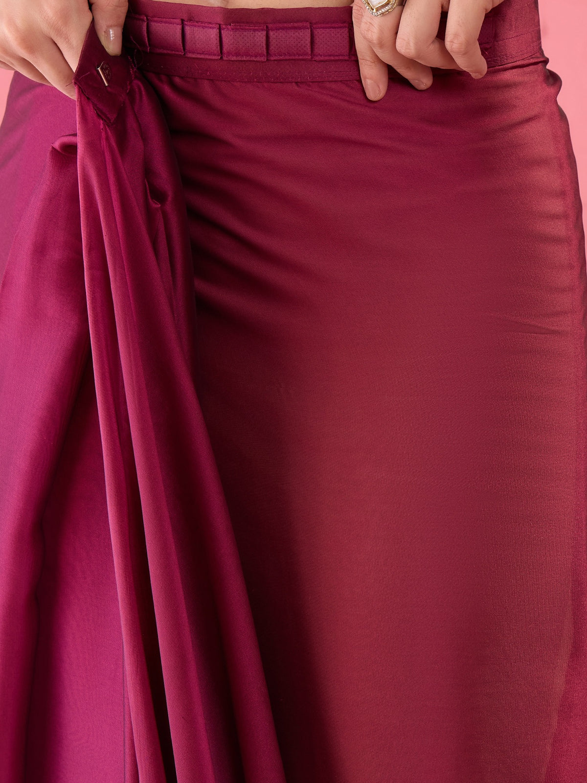 Magenta Georgette saree – detail view 4