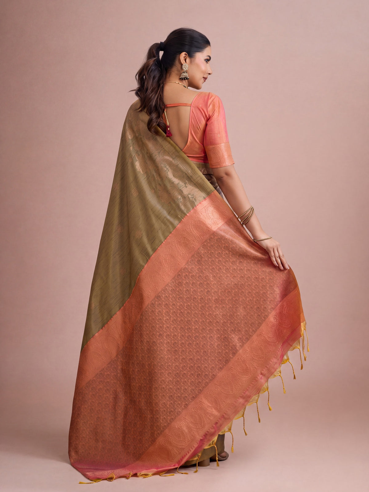 Brown Tussar Silk saree – detail view 4