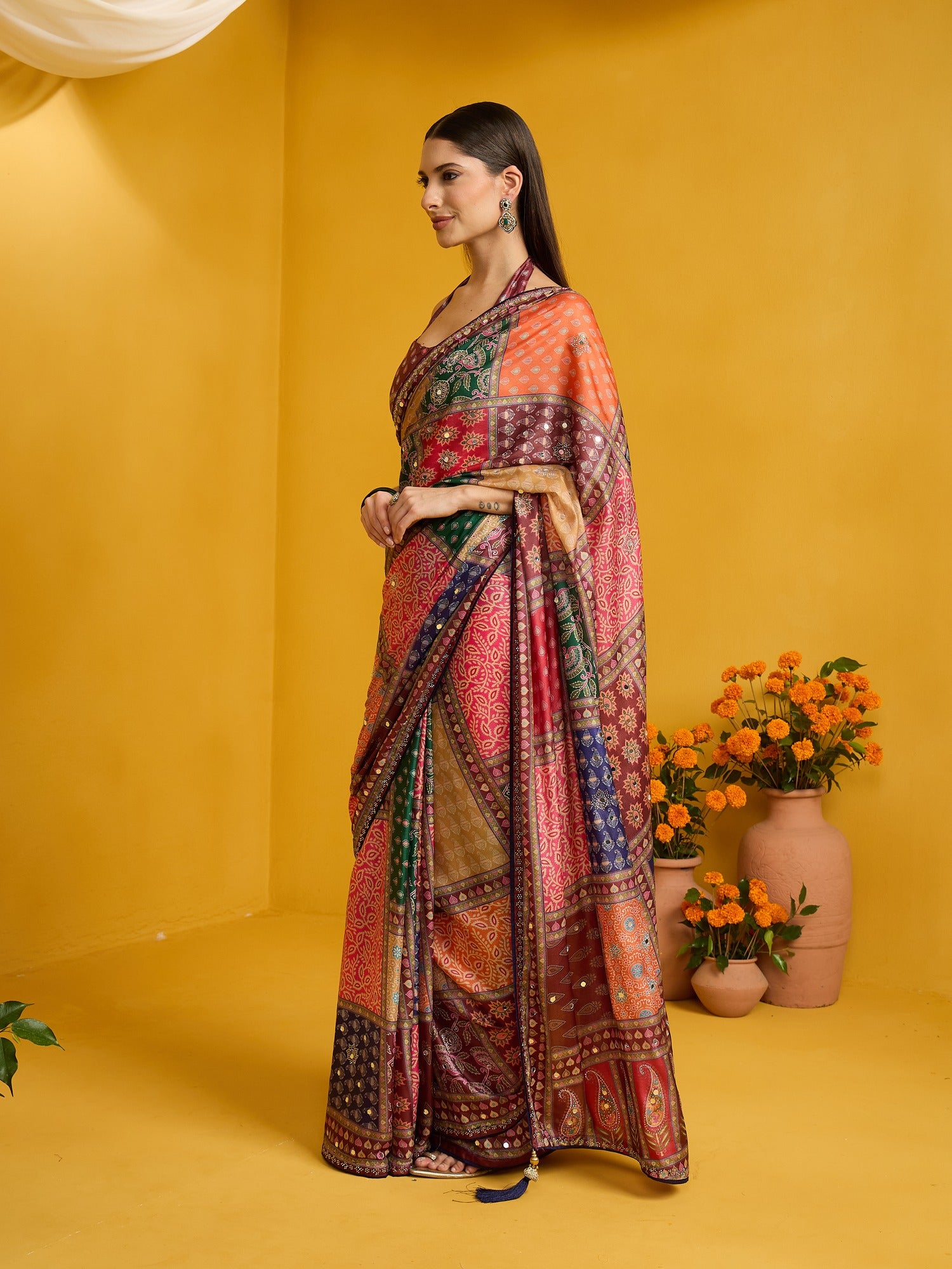 Multicolored Silk Blend saree – detail view 1