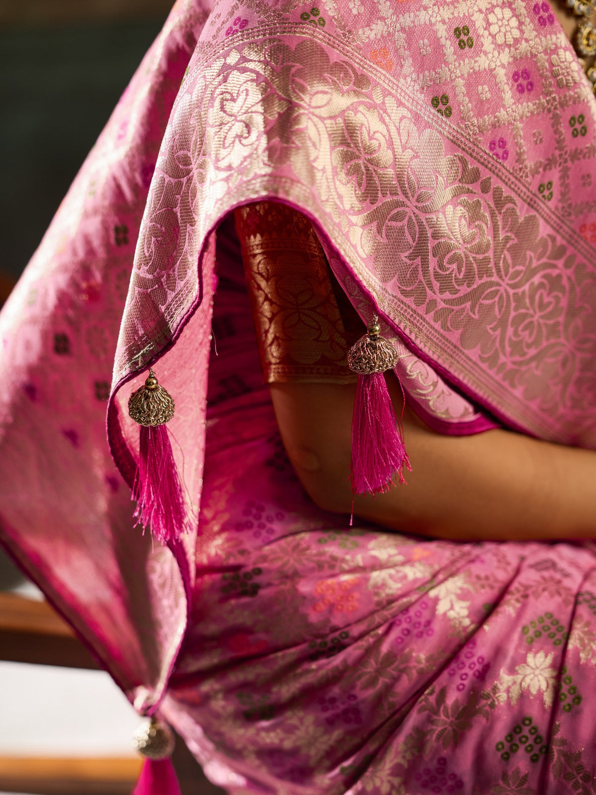 Pink Georgette saree – detail view 4