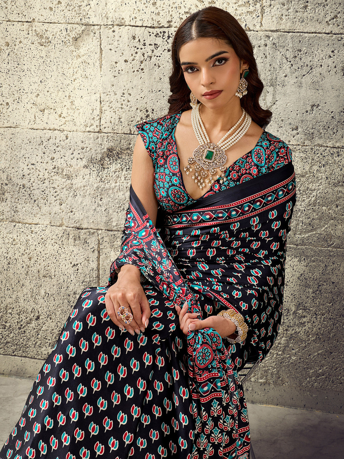 Black Satin saree – detail view 2