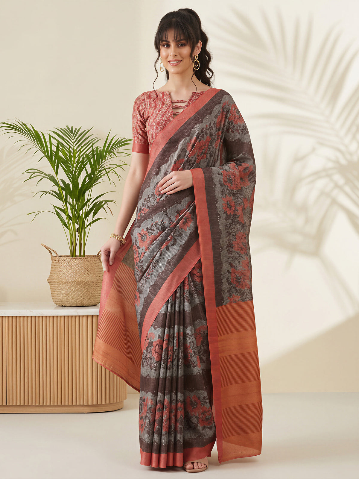 Grey Cotton Blend saree – detail view 3
