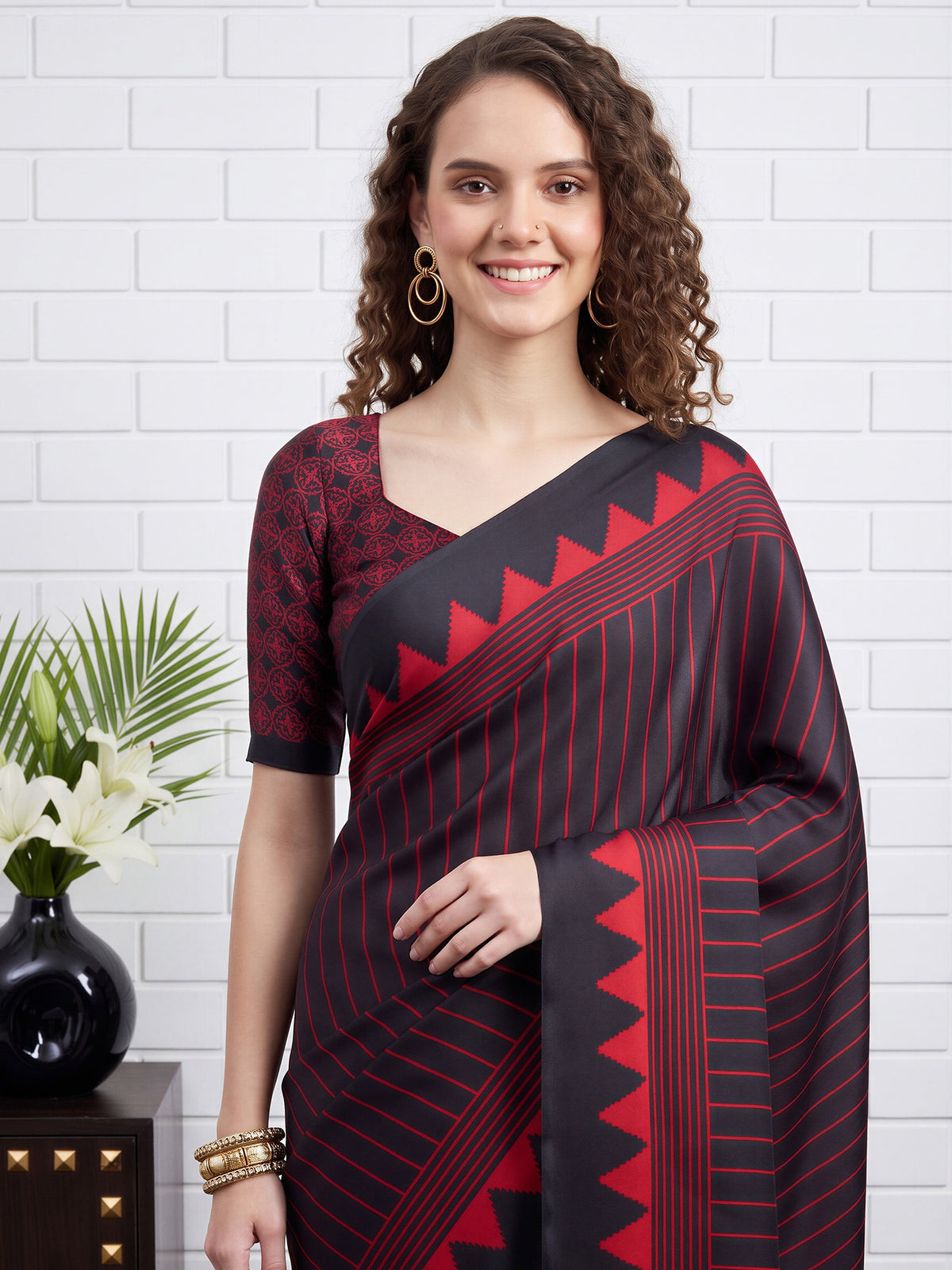 Black Satin saree – detail view 4