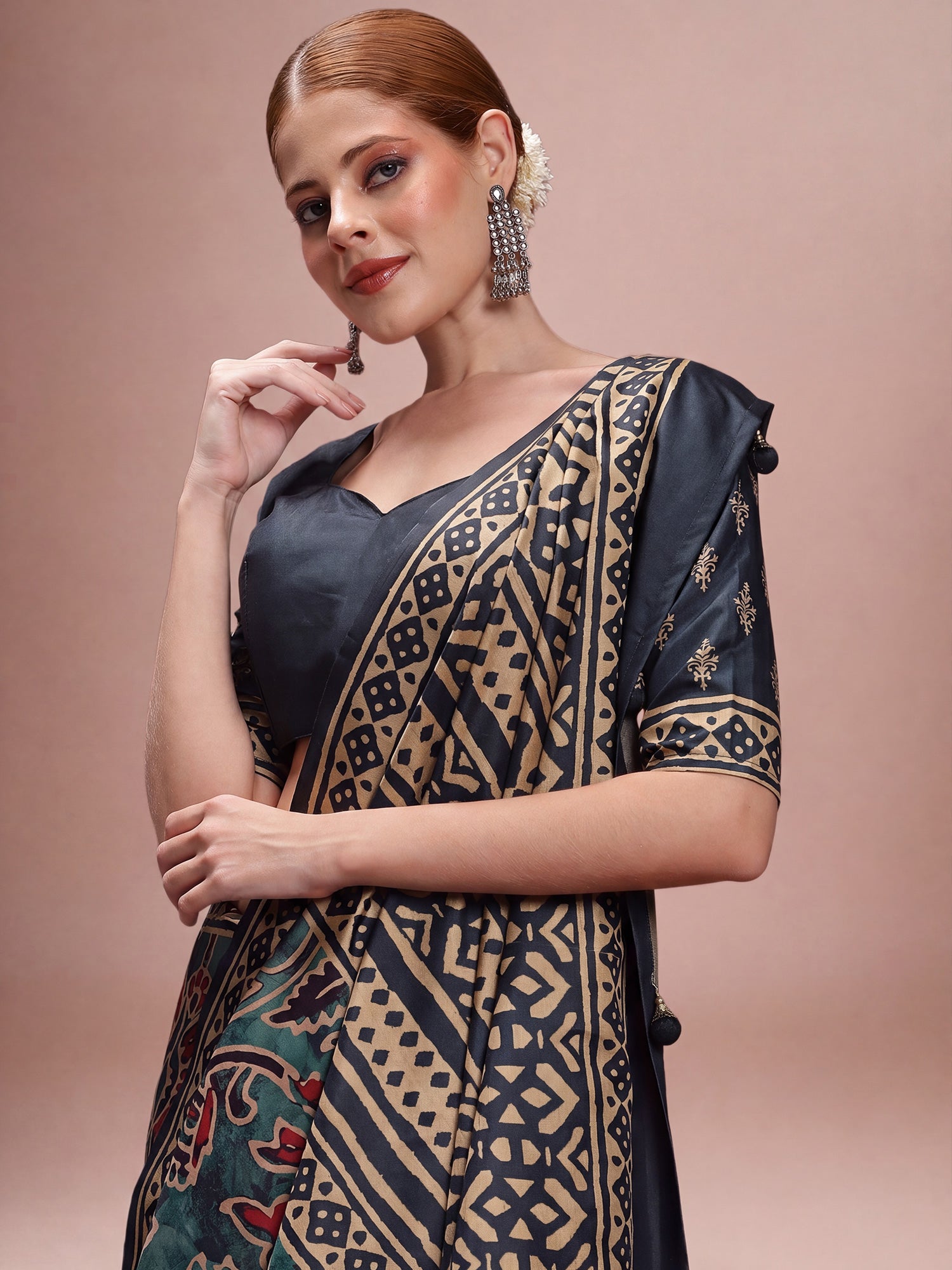 Navy Blue Silk Blend saree – detail view 4