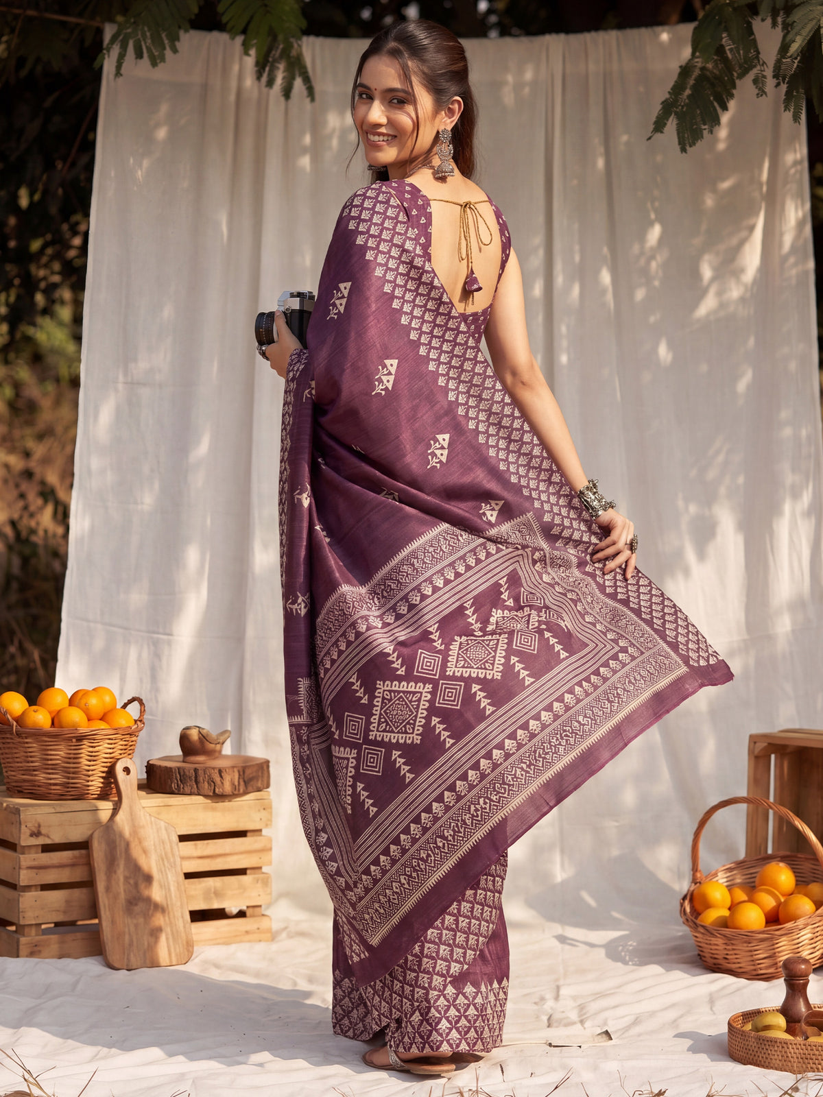 Wine Cotton Blend saree – detail view 1