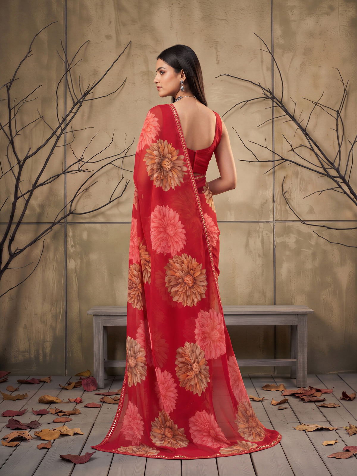 Pink Georgette saree – detail view 2