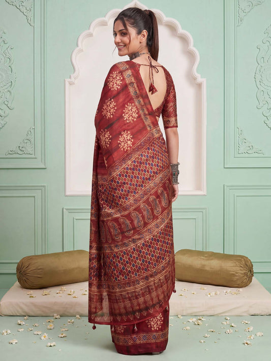 Maroon Pure Crepe saree – detail view 1