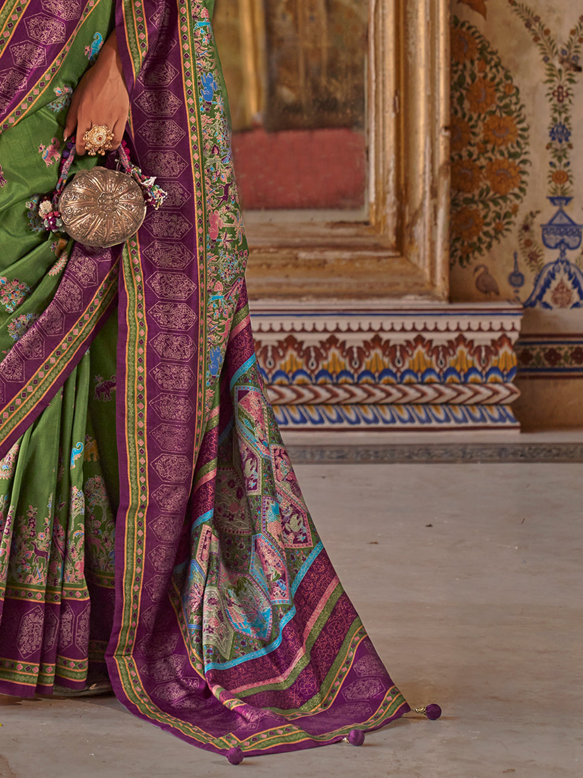 Green Silk Blend saree – detail view 4