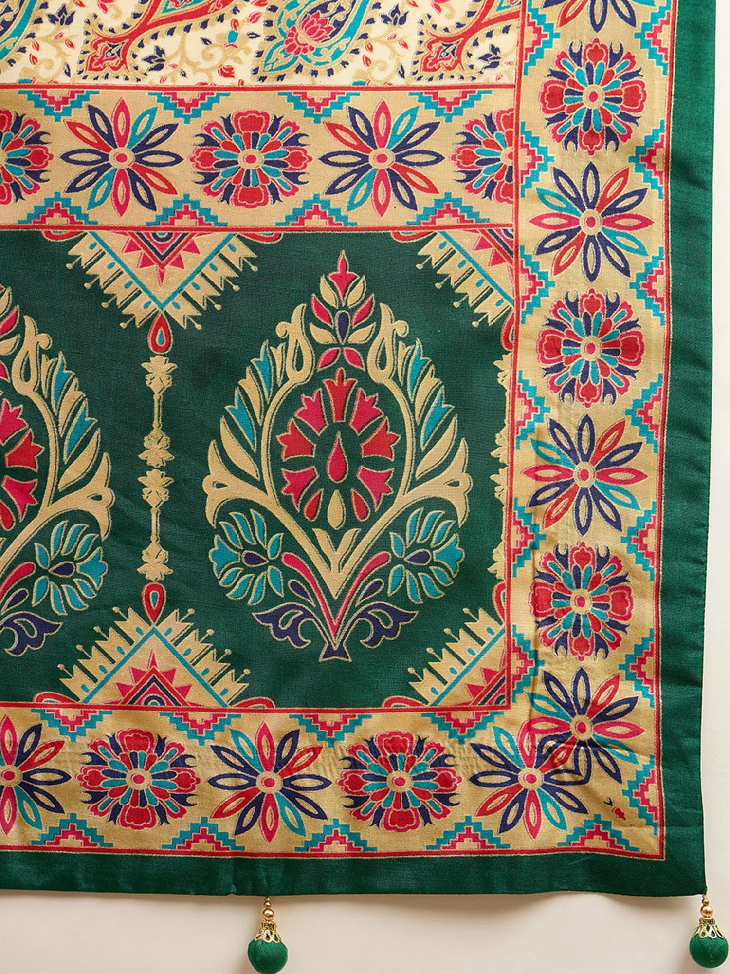 Dark Green Silk Blend saree – detail view 5