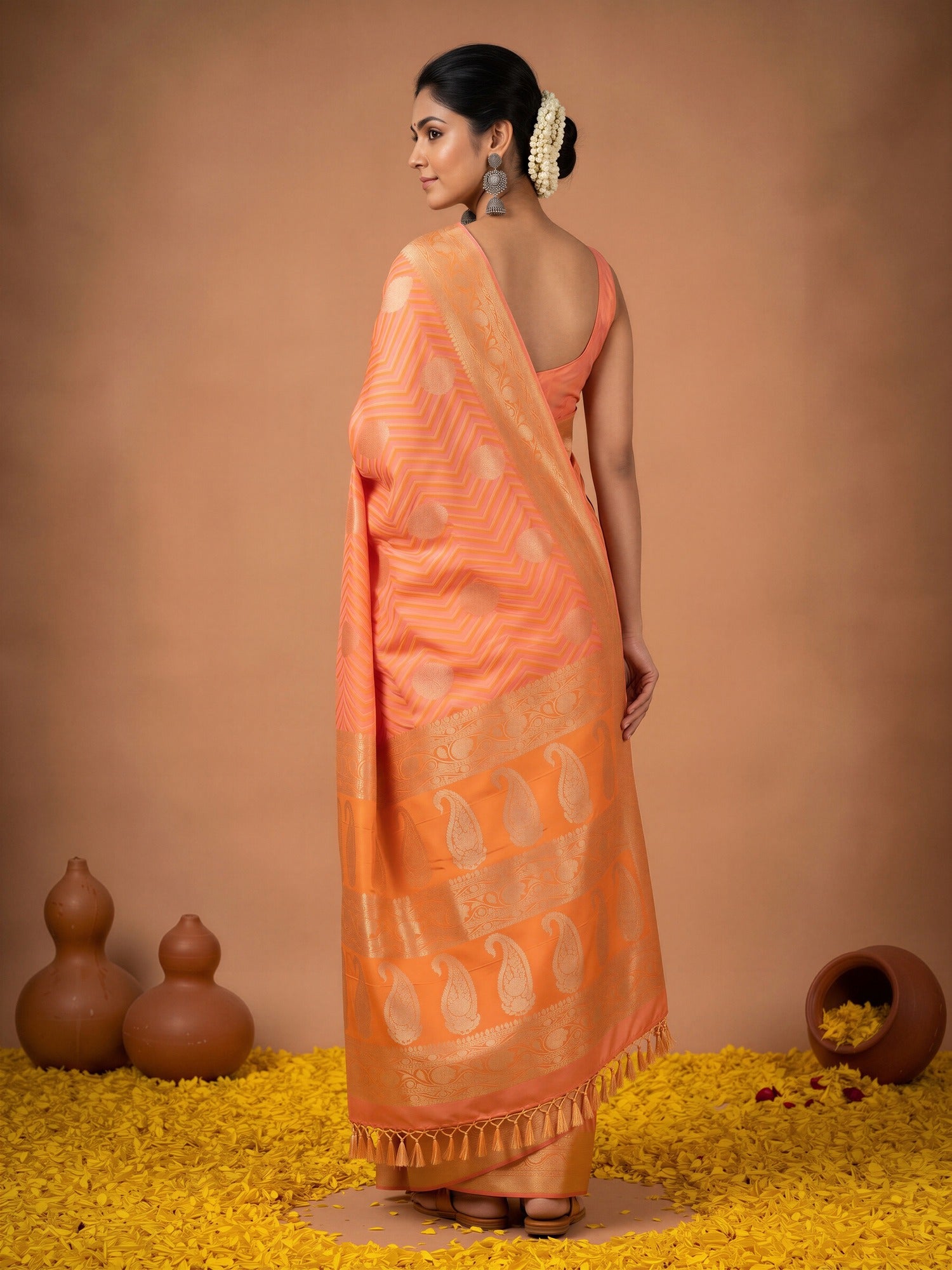 Peach Silk Blend saree – detail view 1