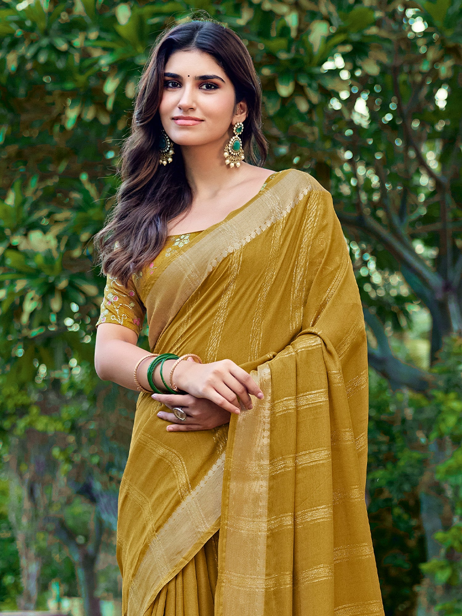 Olive Georgette saree – detail view 2